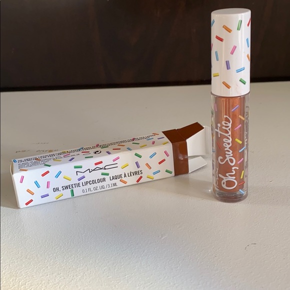 ⭐️Last Chance Sale⭐️ New Mac Cosmetics lip lot - Picture 7 of 7